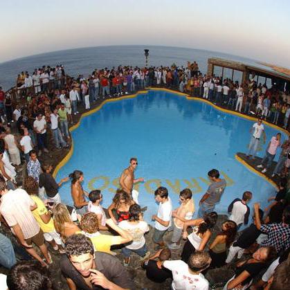 Club Cavo Paradiso