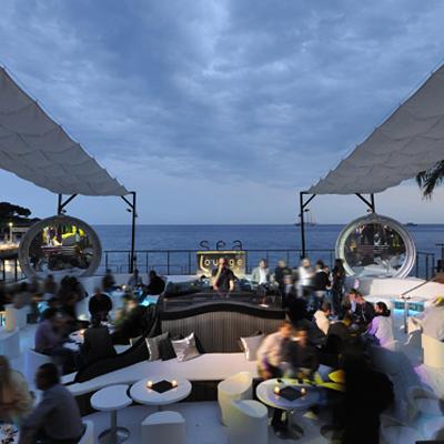 Sea Lounge