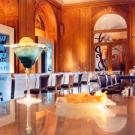 Legendary Paris lounge lures new following